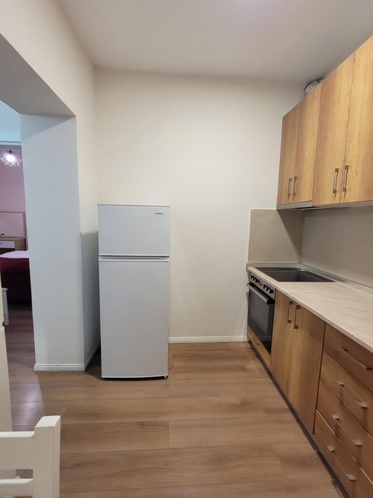 Apartament Ajla Komuna Apartament Tirana Zewnętrze zdjęcie